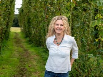 Karen-black-HubFizz-website-design Karen Black - HubFizz